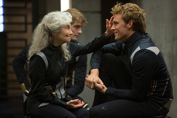 OK Movie Mania 14 Stills From The Hunger Games Catching Fire To Get 
