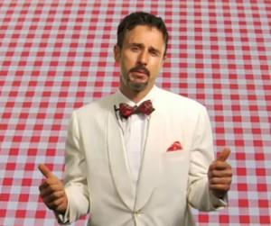 2011__04__david_arquette_april25 300×278.jpg