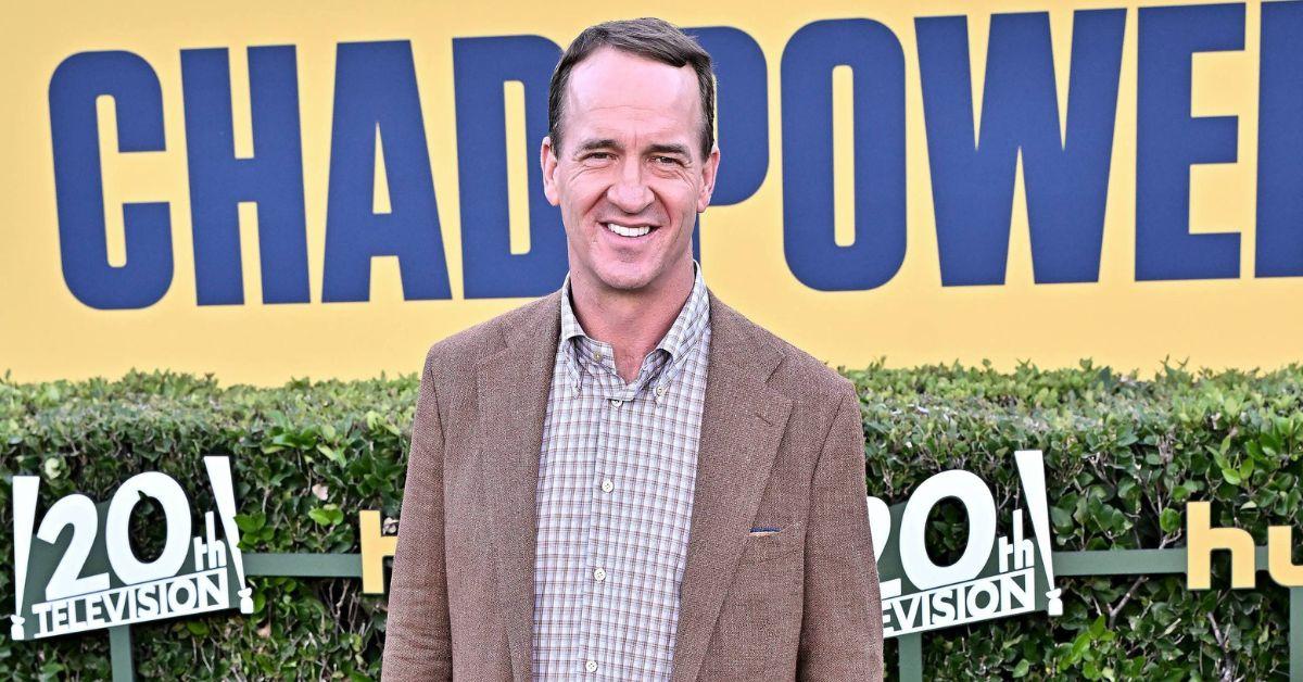 image of Peyton Manning looked back on meeting the monarch in 2007.