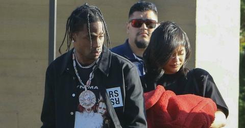 Kylie jenner travis scott pda date night pic pp