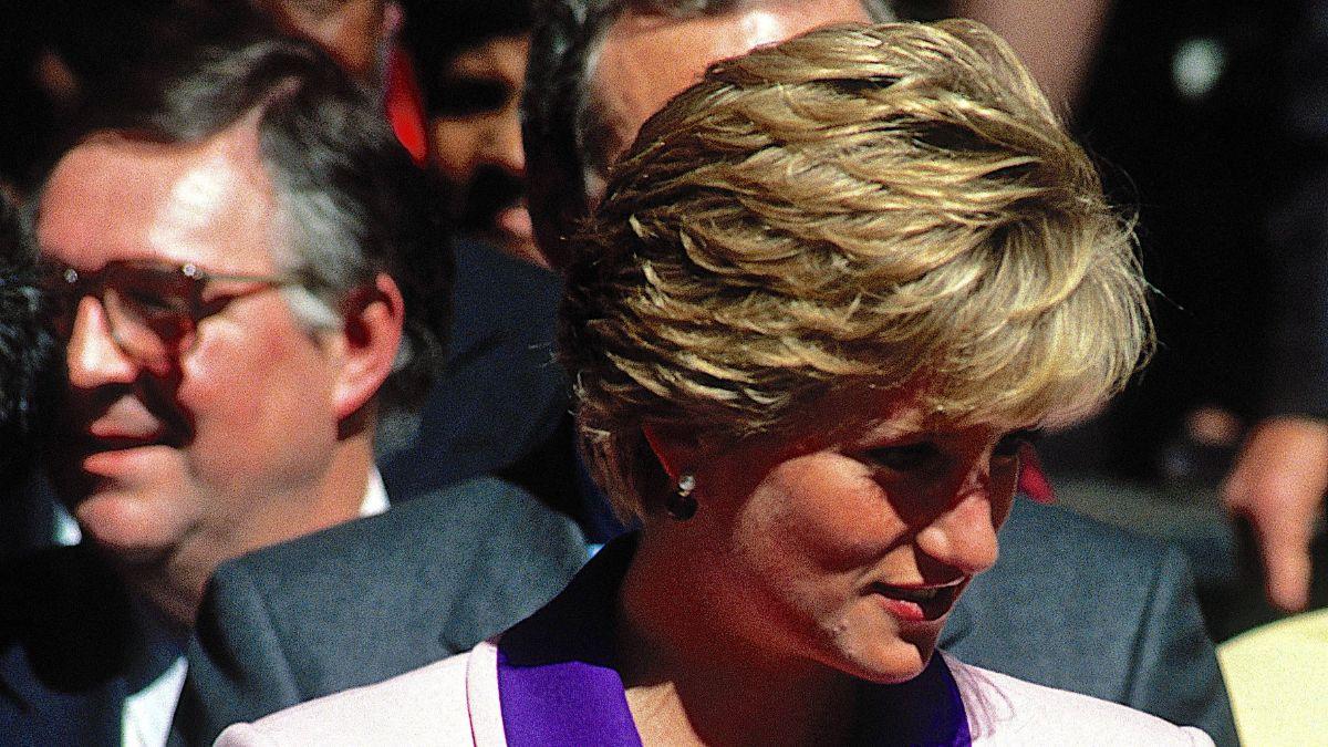image of OK! recently revealed palace staff were anxious over Princess Diana's wardrobe during her first Balmoral stay.