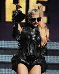 2011__02__Lady_Gaga_Feb15news 198×300.jpg