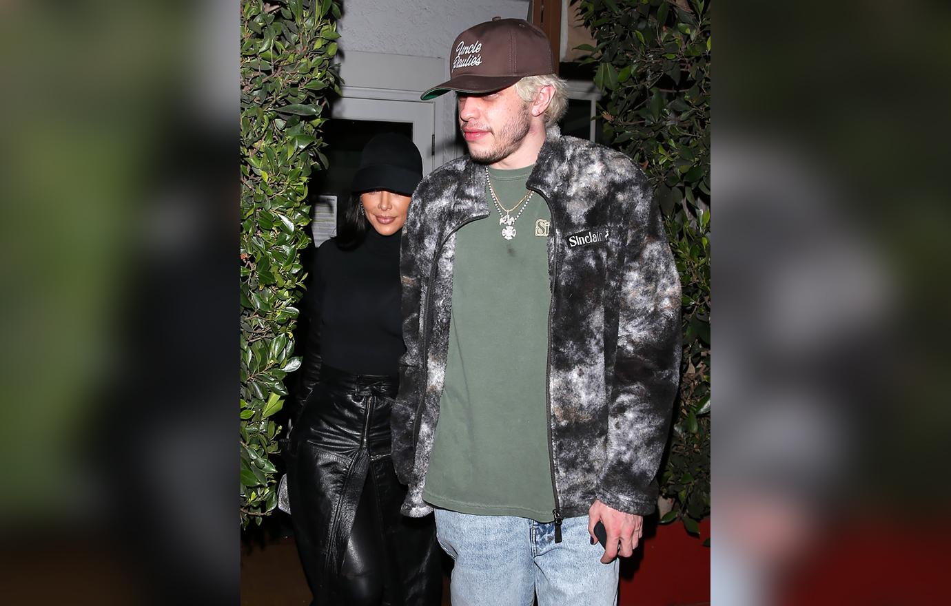 kim kardashian pete davidson kissing los angeles date ok