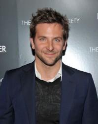 2011__07__Bradley_Cooper_July18newsnea 199×300.jpg