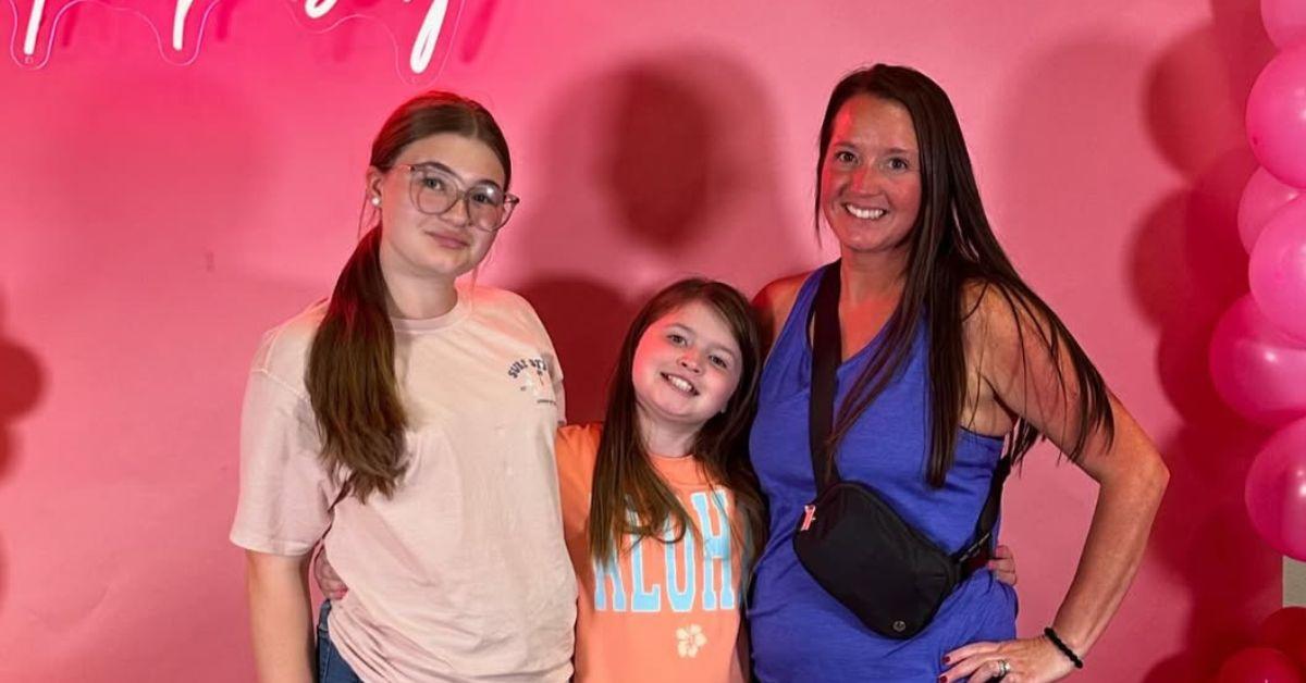 Photo of Leah Shirley, Emilee Shirley and Kristina Shirley