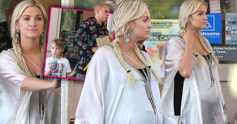 Pregnant ashlee simpson evan ross mothers day