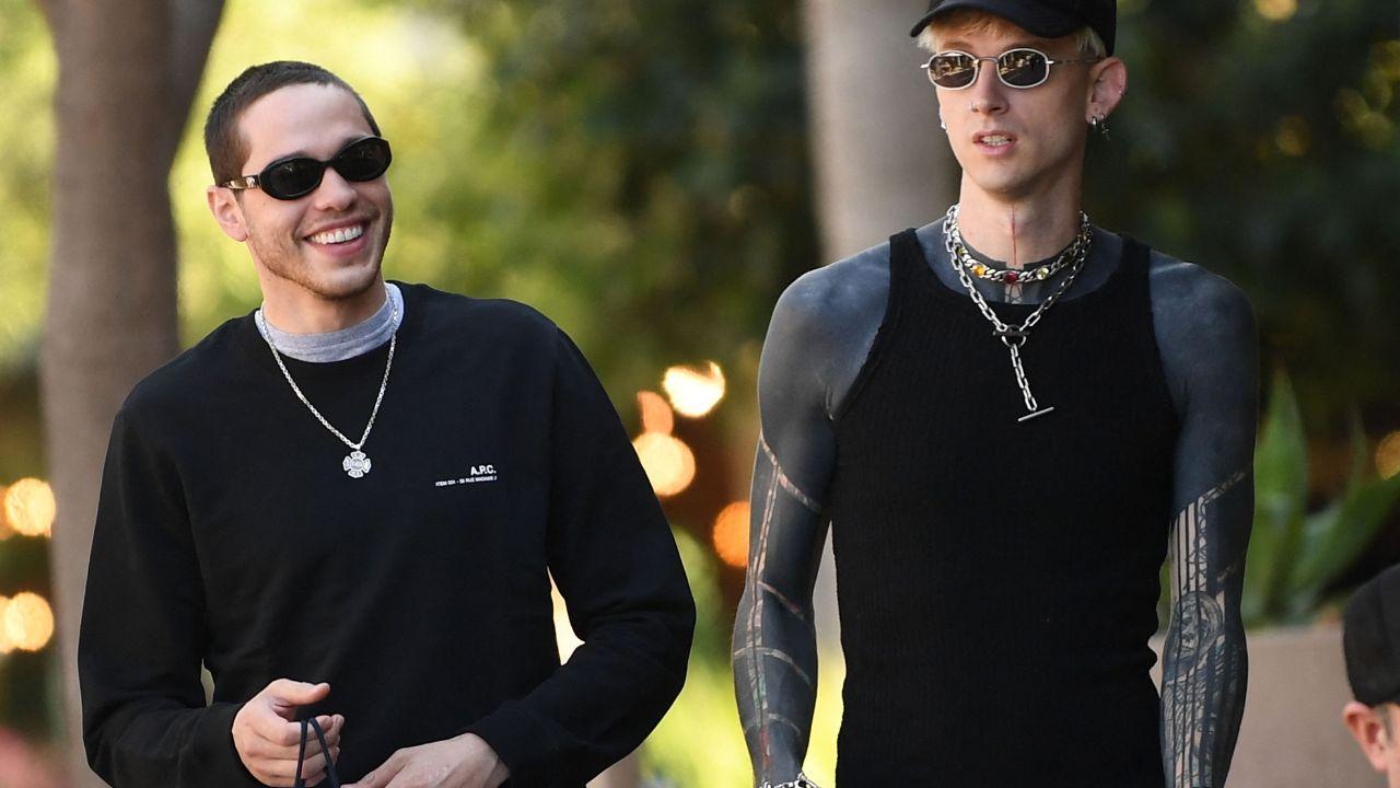 image of comedian Pete Davidson and friend MGK.