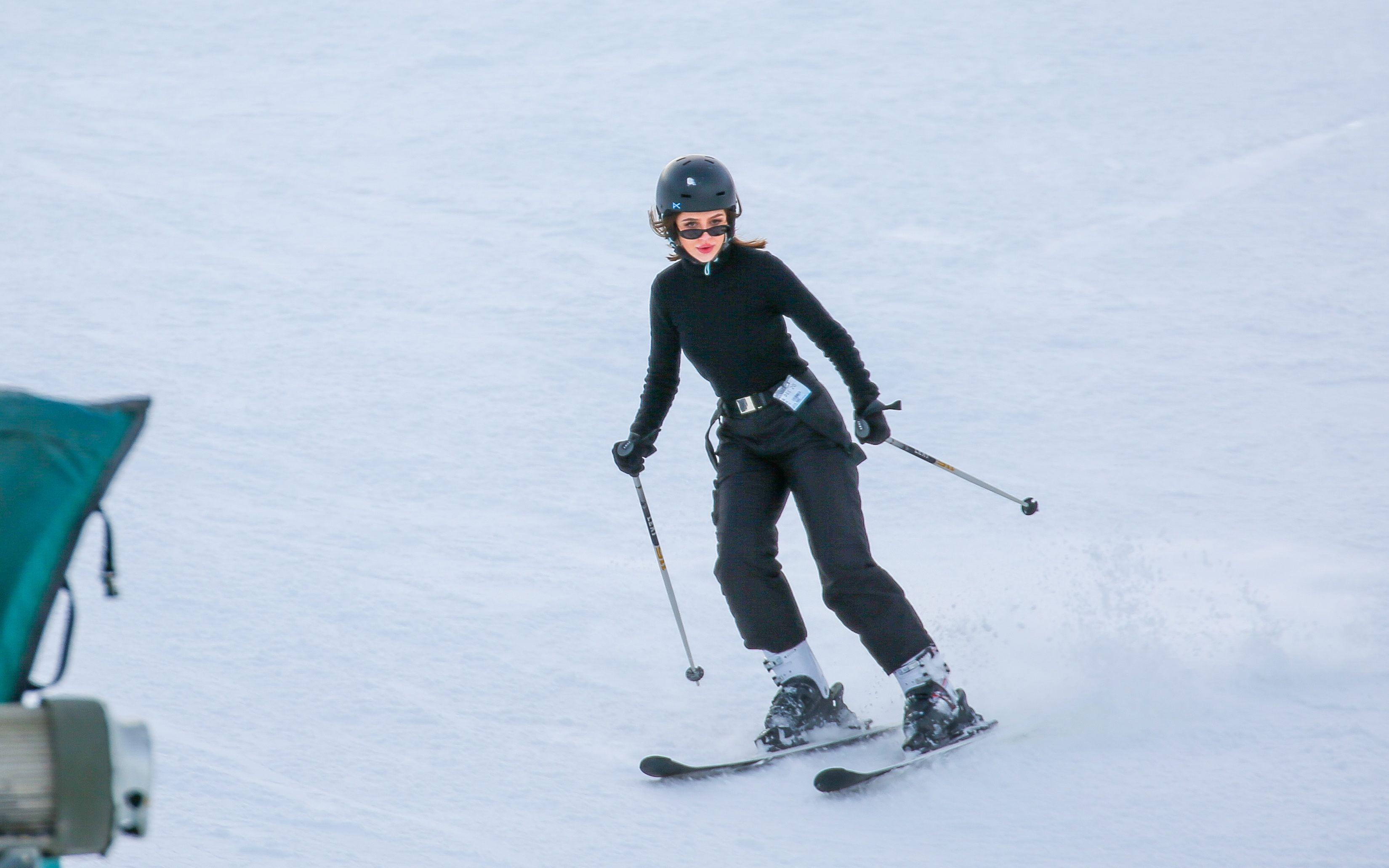 EXCLUSIVE: Delilah Hamlin and Eyal Booker Ski Trip