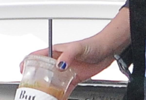 joe jonas painted nails gigi hadid split