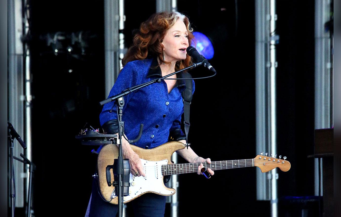 Bonnie raitt health scare