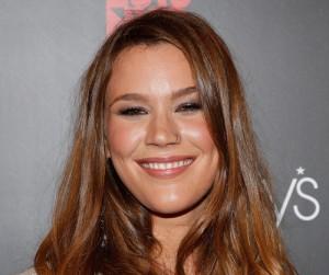 2011__06__Joss_Stone_June15news 300×289.jpg