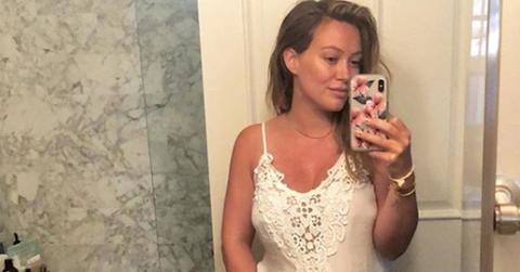 Pregnant hilary duff poses white nightgown instagram pic