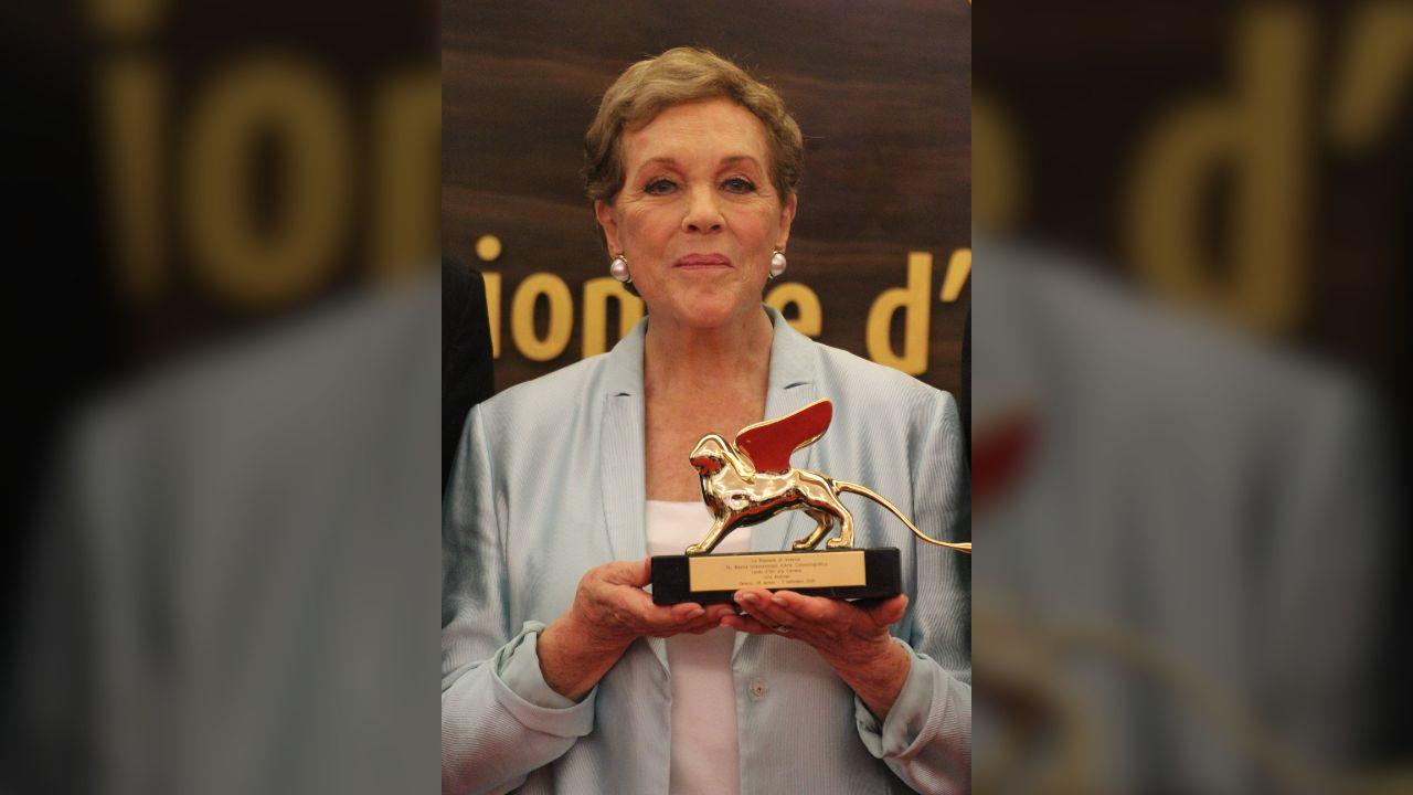 Image of Julie Andrews