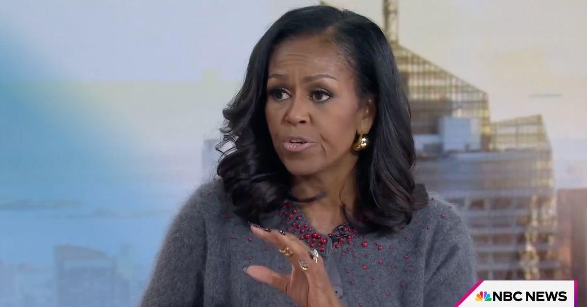 Image of Michelle Obama has a close relationship with George W. Bush.