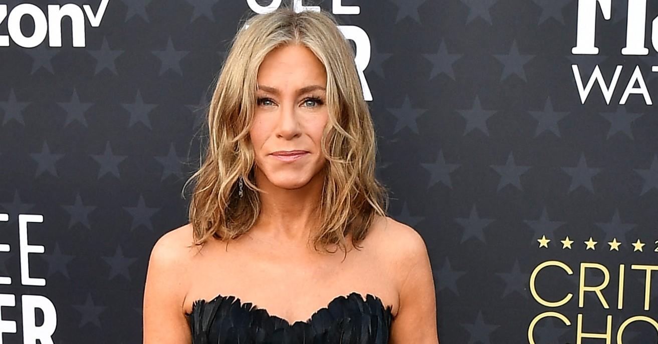 Jennifer Aniston Shines In Body-Hugging Silver Gown At 2024 SAG Awards