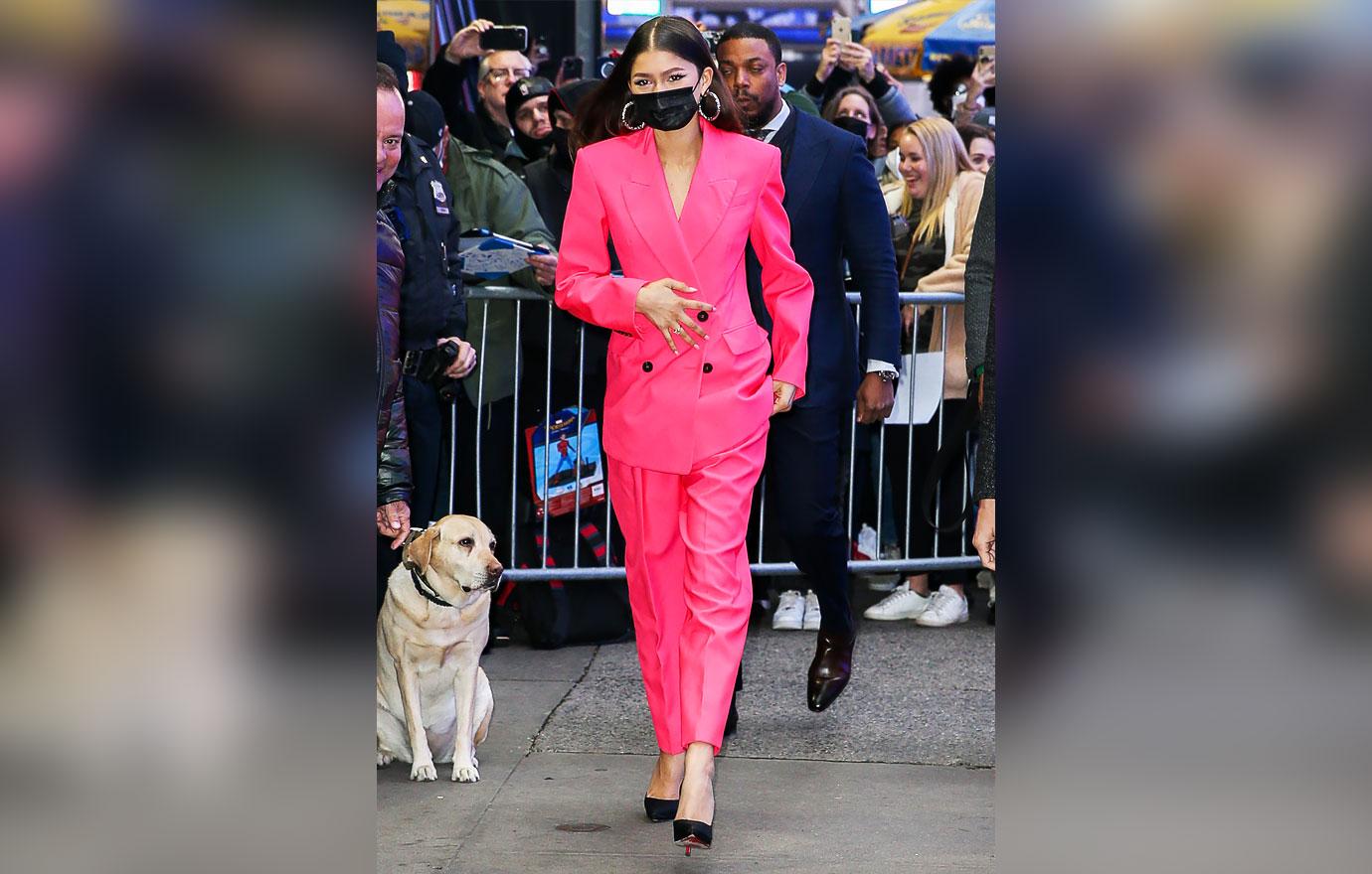 zendaya pink alexander mcqueen suit good morning america