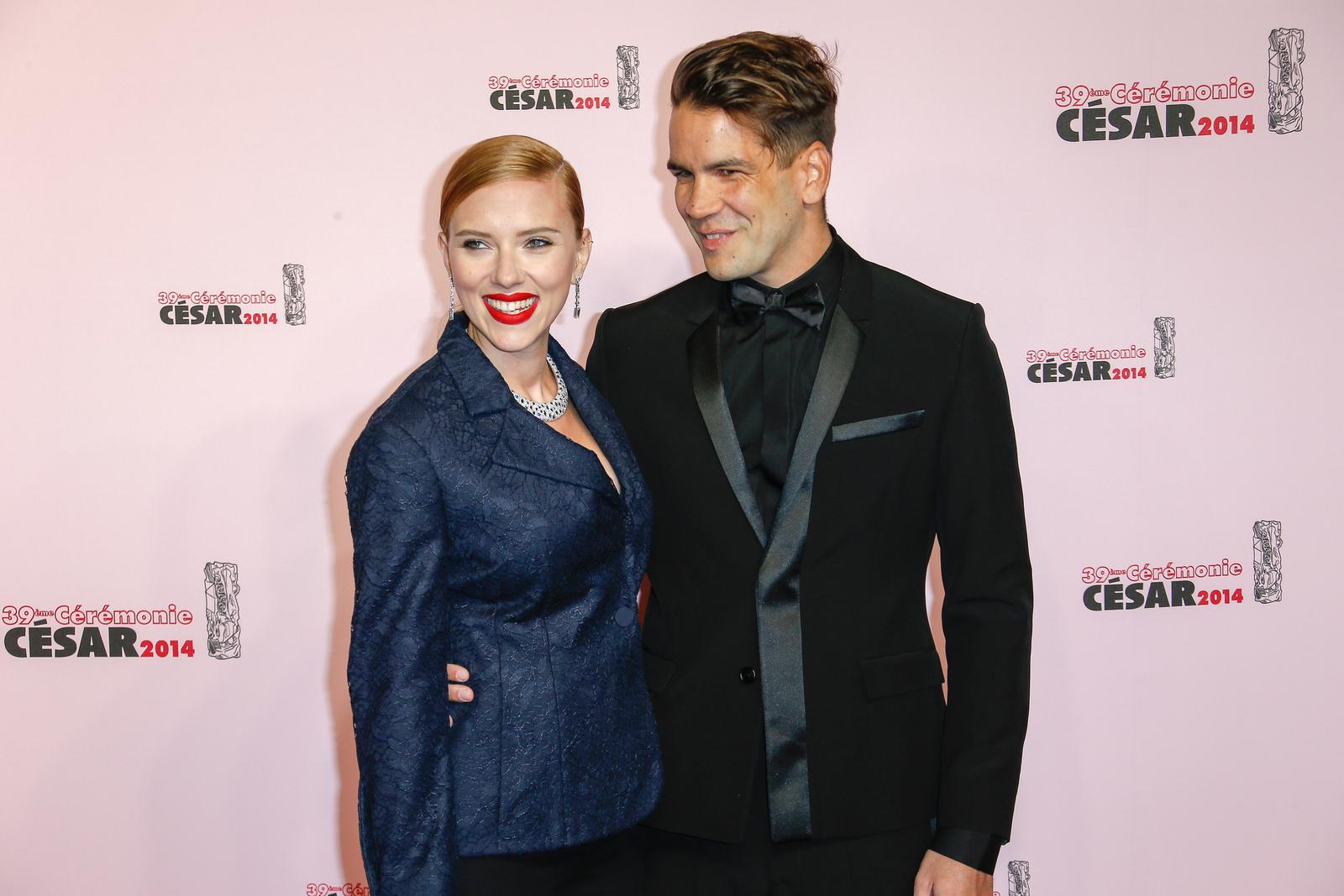 Scarlett Johansson And New Husband Romain Dauriac Make Debut As Married