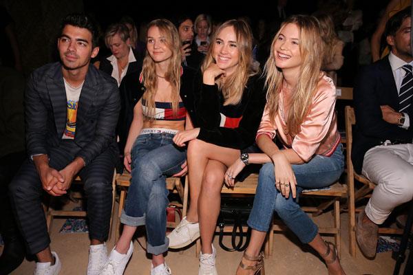 joe jonas dating model suki waterhouse