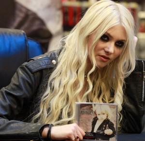 Gossip Girl Taylor Momsen Reason For Style Change