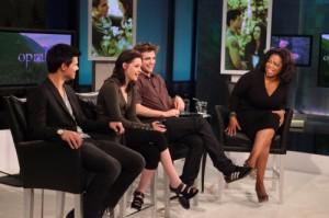 2010__05__Oprah_Twilight_Cast_May12news_01 300×199.jpg