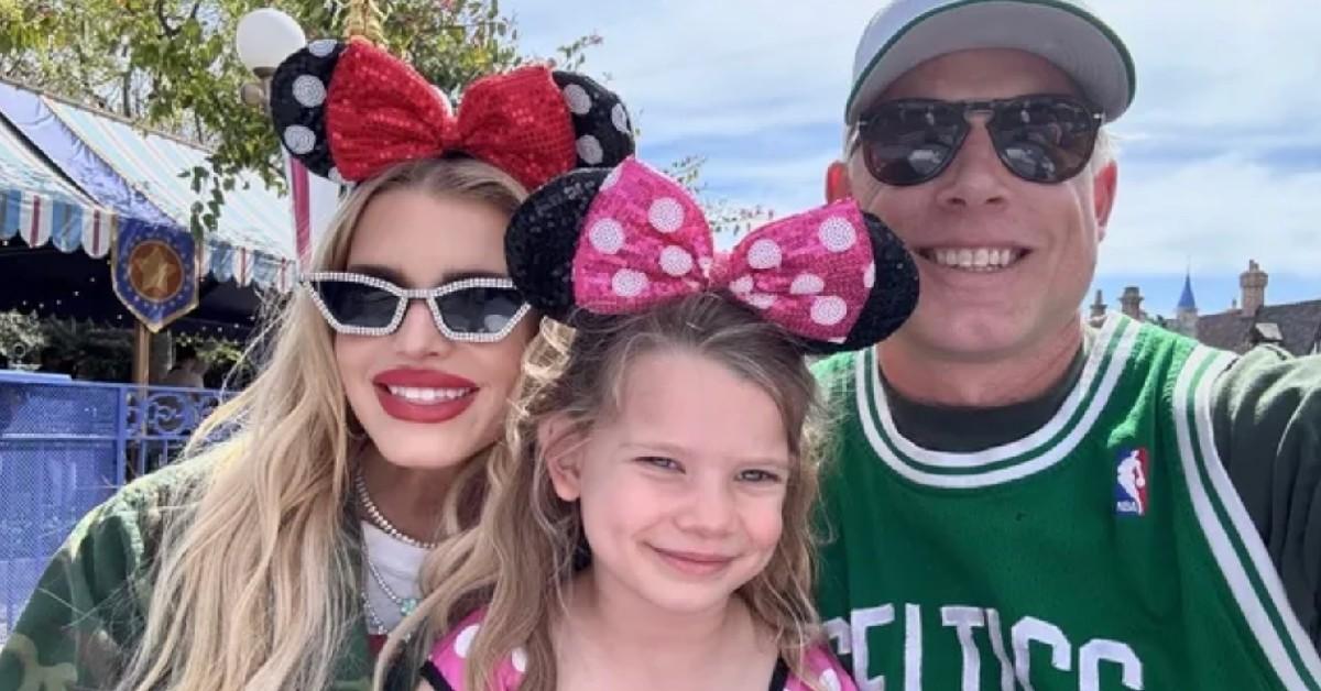 Jessica Simpson's Daughter Crashes Her Interview as She Shuts Down