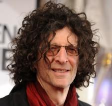 2010__02__okmagazine_howard stern1 225×213.jpg