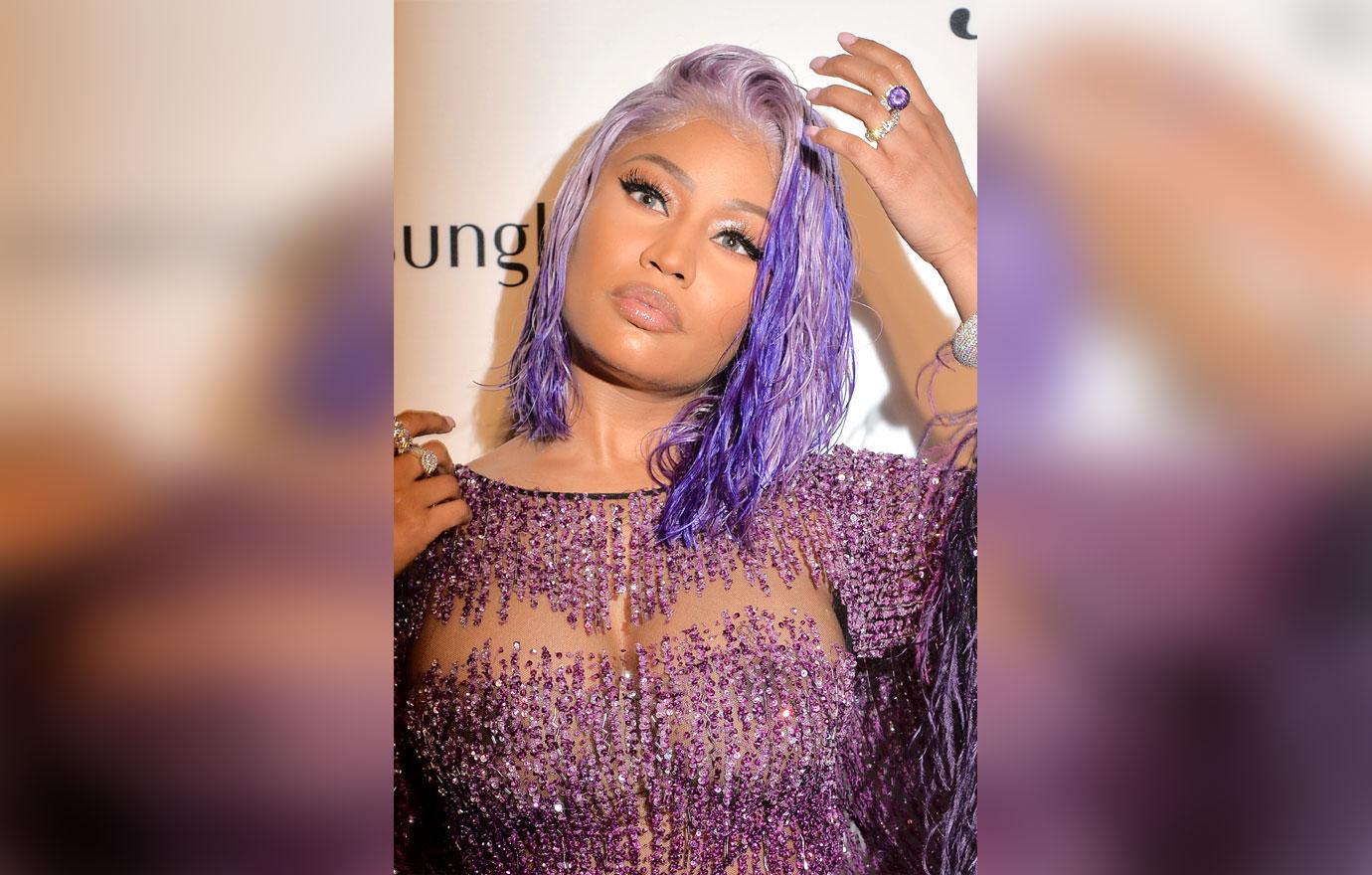 nicki minaj purple hair