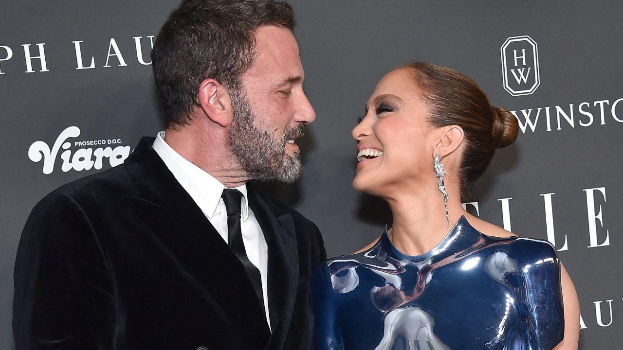 image of Ben Affleck and Jennifer Lopez met while filming 'Gigli.'