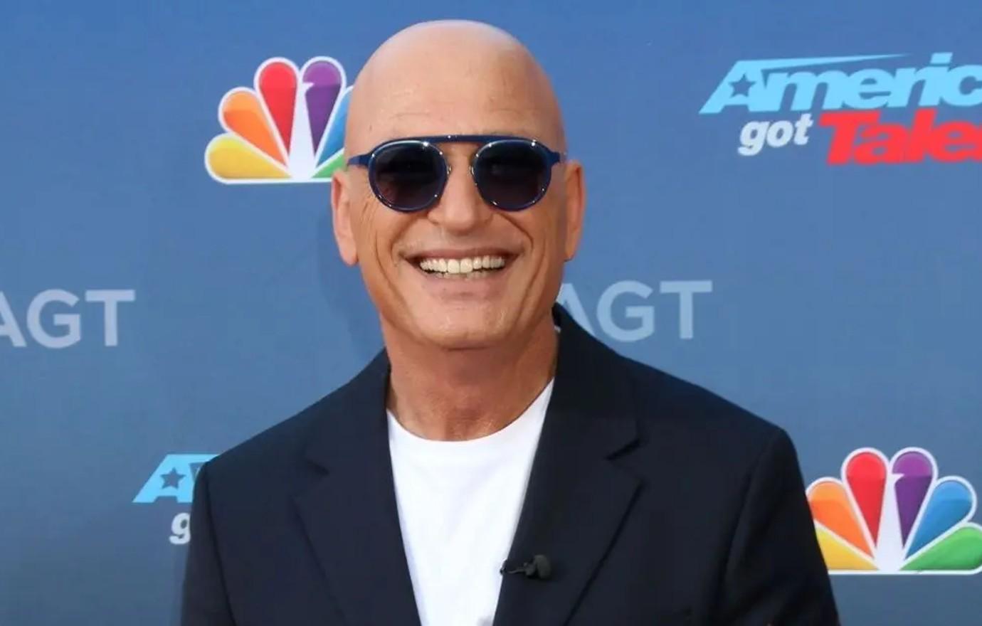 Howie Mandel called out for 'inappropriate' comment to Sofia Vergara as AGT  costar stuns in tight bodysuit