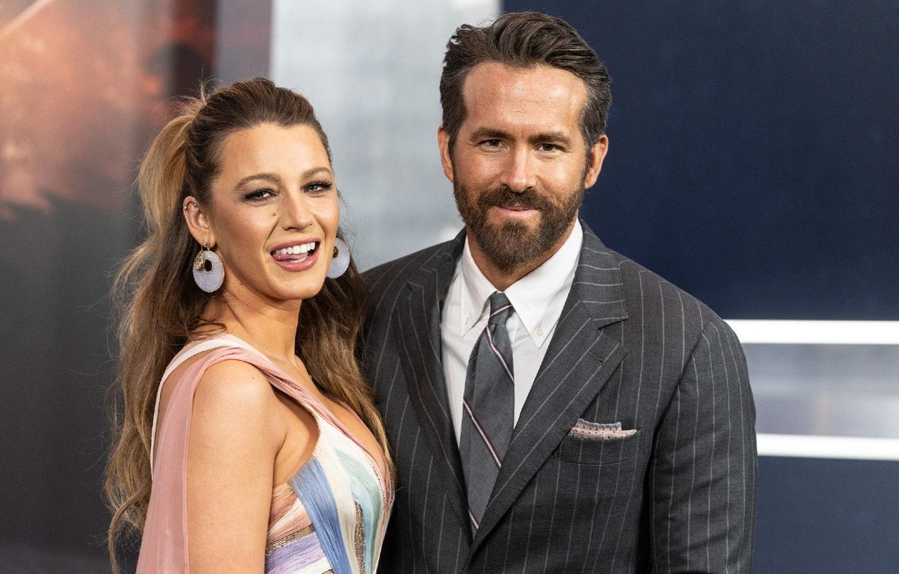 Blake Lively Drools Over Hunky Husband Ryan Reynolds Flexing Biceps