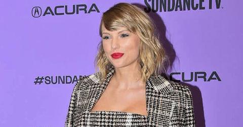 Taylor Swift Donates Over $30k To Help Pay Young Girls Tuition