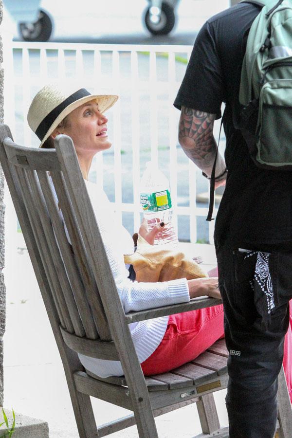 Cameron diaz benji madden pda hamptions vacation 04