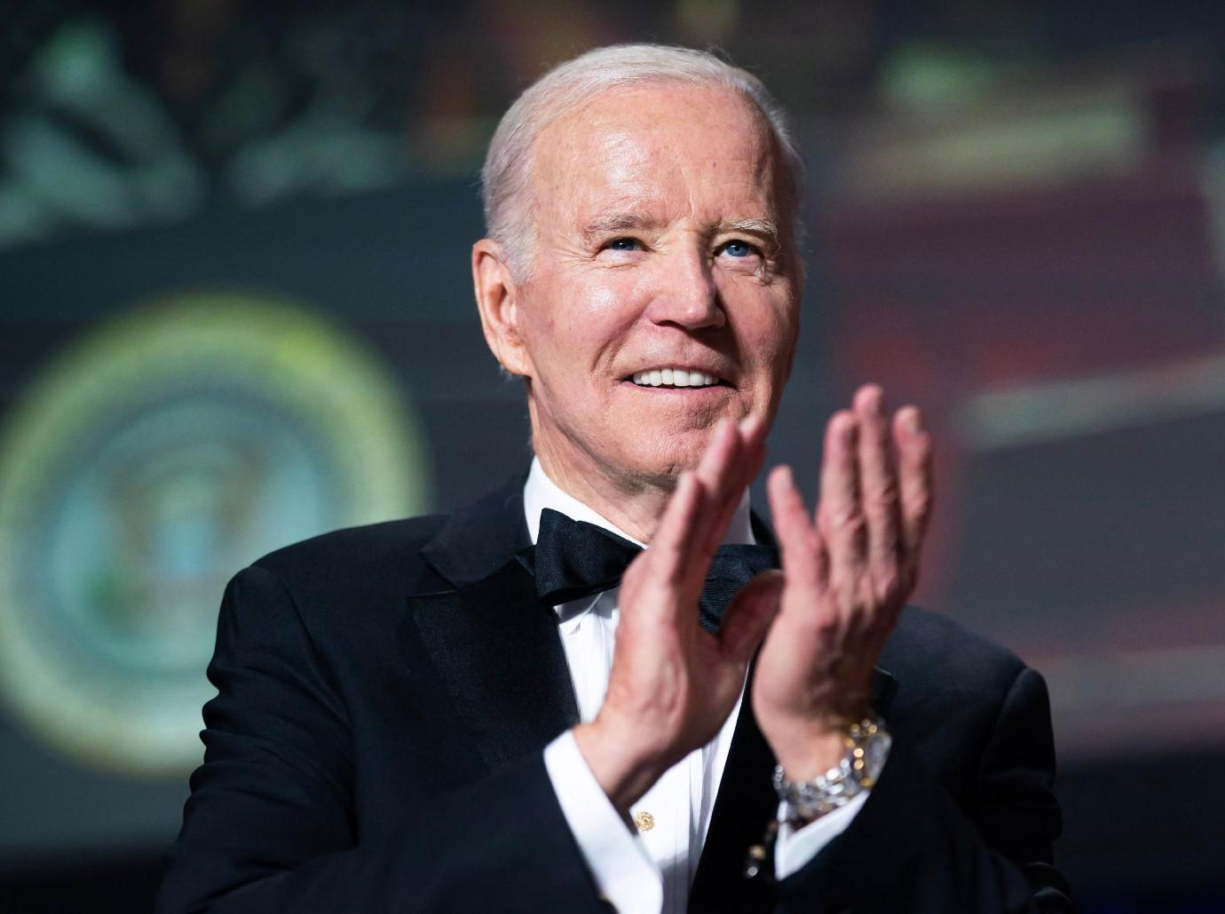 fox news stone faced biden cracked jokes white house dinner sunny hostin