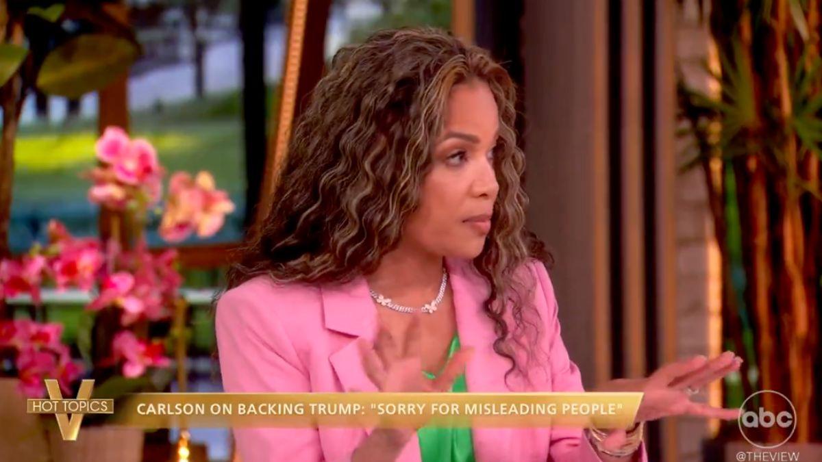 Photo of Sunny Hostin listed several of the Fox News alum's lies.