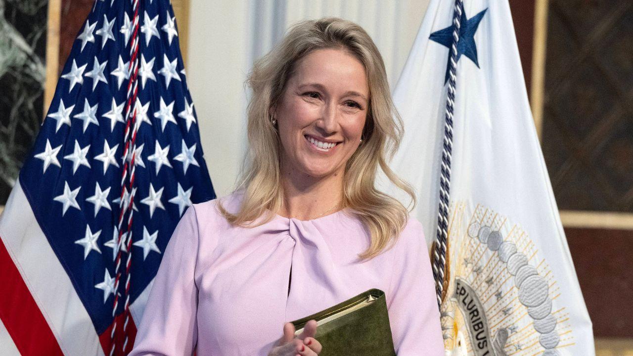 Image of Jennifer Hegseth reportedly joined meetings, prepared her husband for appearances and advised on Pentagon projects.