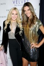 2009__10__velvet launch la 150×225.jpg