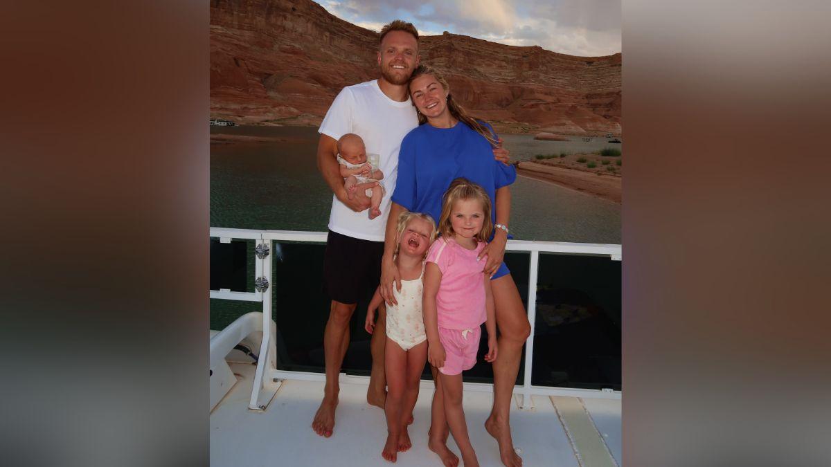 Image of Lindsay Arnold reflects on becoming a mom-of-three, saying watching her body create life has been 'truly remarkable.'