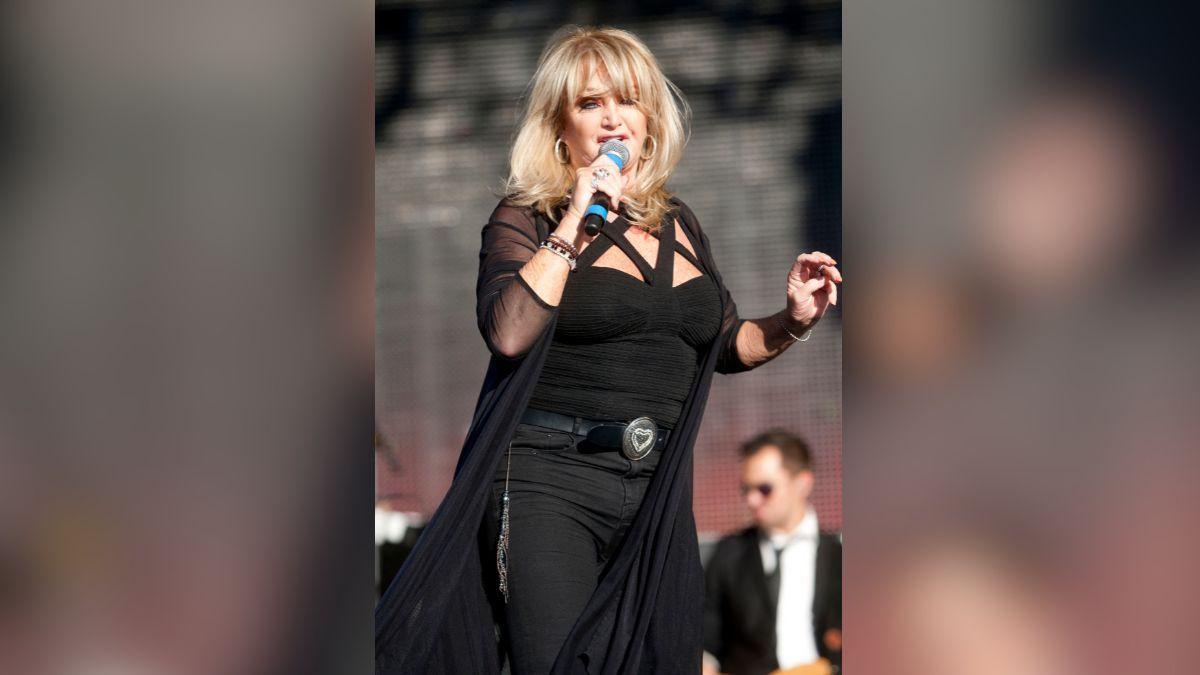 pic of Bonnie Tyler.