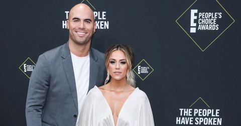 Mike Caussin and Jana Kramer at the 2019 E! People's Choice Awards
