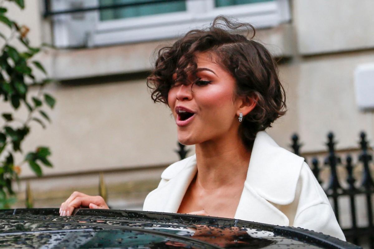 Photo of Zendaya rocked short curls for the Paris outing.