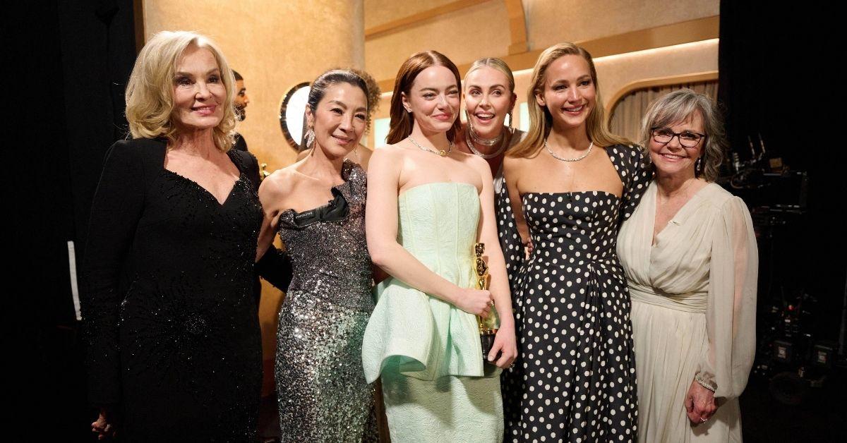 Photo of Emma Stone, Jessica Lang, Michelle Yeoh, Charlize Theron, Jennifer Lawrence and Sally Field