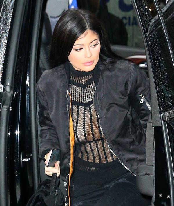 Kardashians wardrobe malfunctions 14