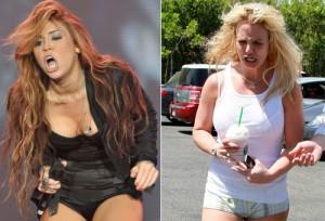 2010__07__miley_cyrus_britney_July19 300×204.jpg