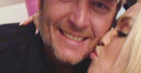 Gwen stefani blake shelton birthday kiss pics