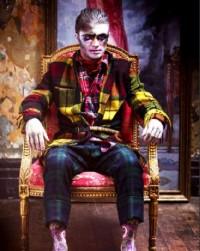 2010__10__daniel_radcliffe_oct15 200×300.jpg