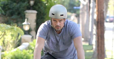 Josh duhamel bike ride son axl