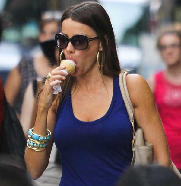 10 Pics Of Celebs Stuffing Their Faces