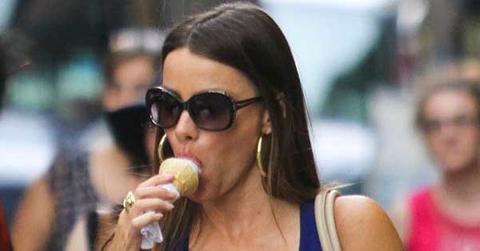 Sofia vergara eating ice cream