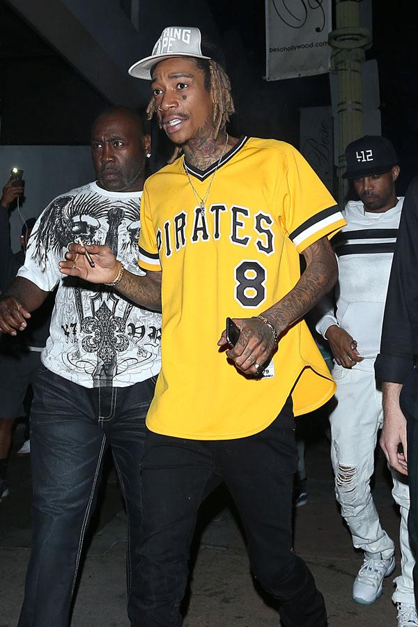 Wiz khalifa somebody else amber rose2