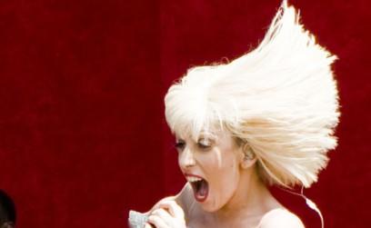 2009__07__gaga1 408×800.jpg